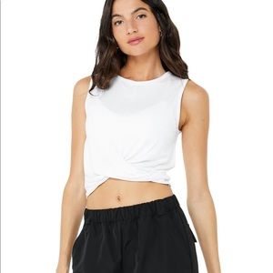 Alo Yoga Cover Tank in white